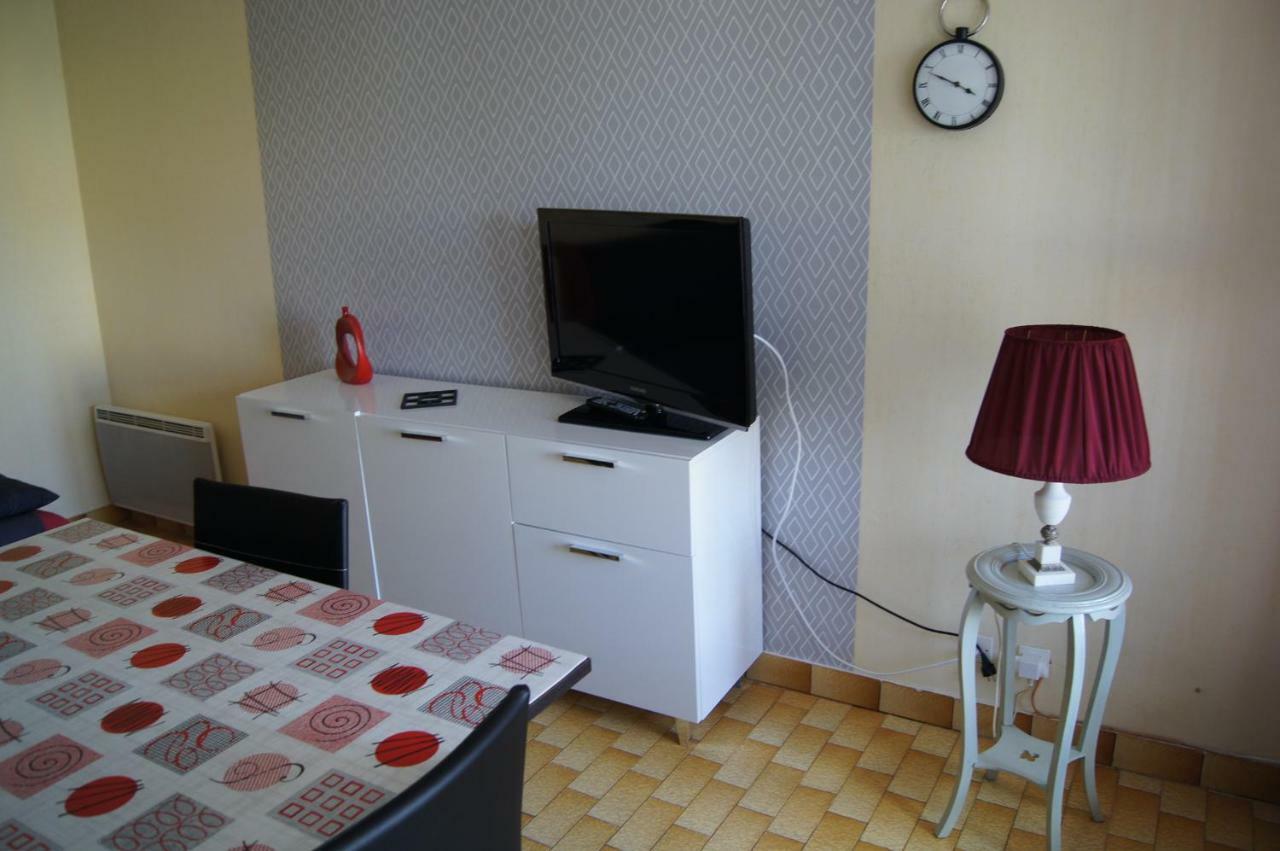 Lara 1 - Grand T2 Loggia Sans Vis-A-Vis Parking - Pres Centre-Port, Ile Des Loisirs, Plage Richelieu Agde Exterior foto